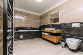 EA Active Resort Kraskov - VIP villa - koupelna