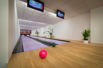 EA Active Resort Kraskov - bowlingová hala